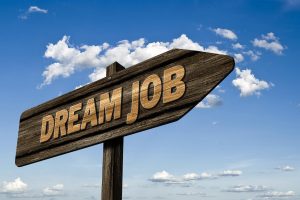 DREAM JOBと書かれた看板